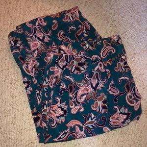 Charlotte Russe flowy patterned pants